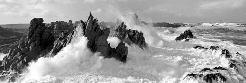 Photo Gust of wind on Ouessant, Finistère, Brittany par Philip Plisson